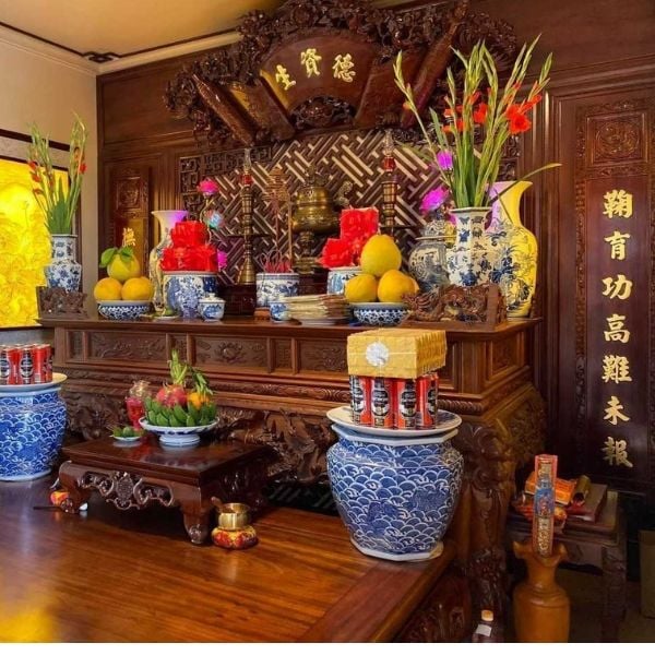 Hướng dẫn cách trang trí bàn thờ gia tiên đúng cách, hợp phong thủy  banthogiaxuong