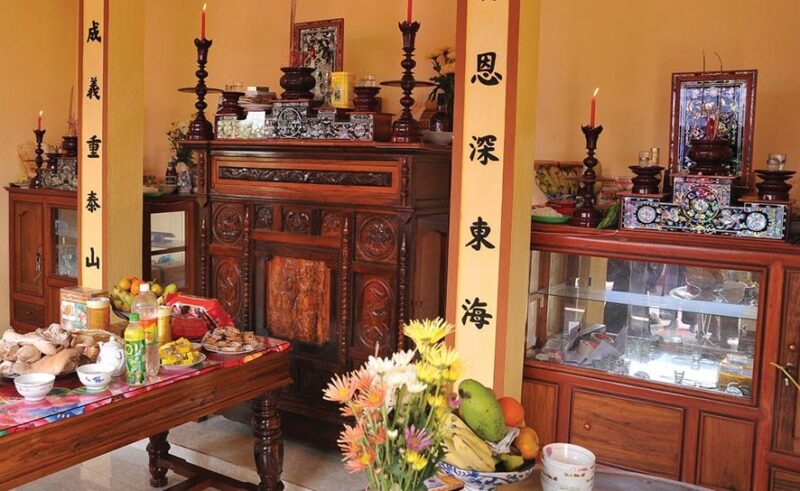 Bàn thờ ông bà tổ tiên cần đảm bảo những tiêu chí nào?