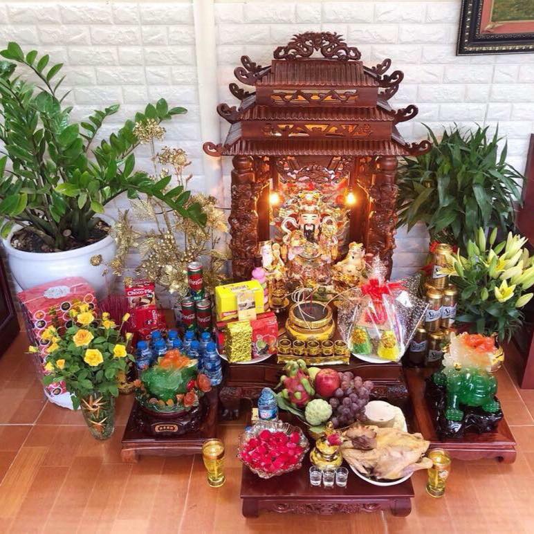 Ngày Vía Ông Địa Thần Tài: Ý Nghĩa và Nghi Lễ Truyền Thống