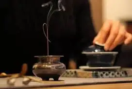 Cách xông nhà mới để phát huy hết tác dụng mà bạn cần biết